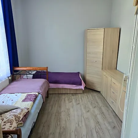 Kamienica Miedzy Klonami Апартаменты Свиноуйсьце