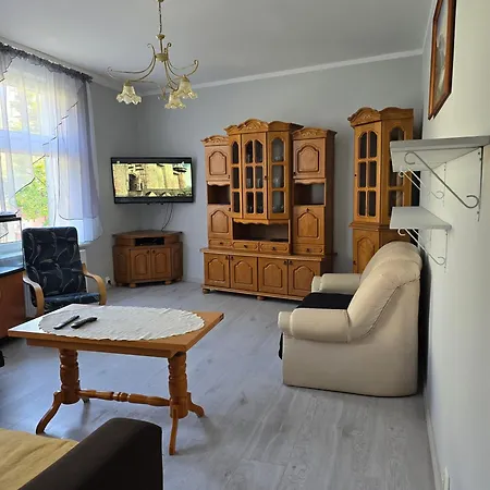 Kamienica Miedzy Klonami Apartment